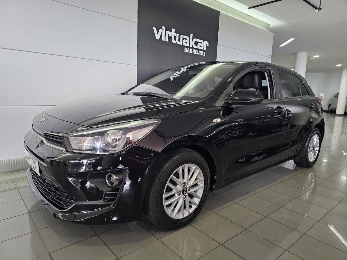 Kia Rio 1.2 CVVT URBAN 85 CV Kia Rio 1.2 CVVT URBAN 85 CV